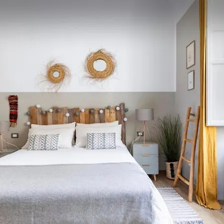 Cocoon, Iconic Design In Historic Center & Breakfast Lejlighed Sarzana