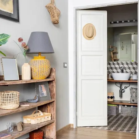Cocoon, Atypical Flat In Historic Center & Breakfast Apartment
